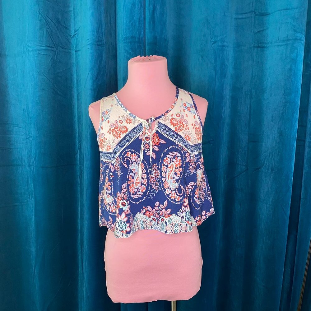 Charlotte Russe Paisley Floral Split Back Crop Top